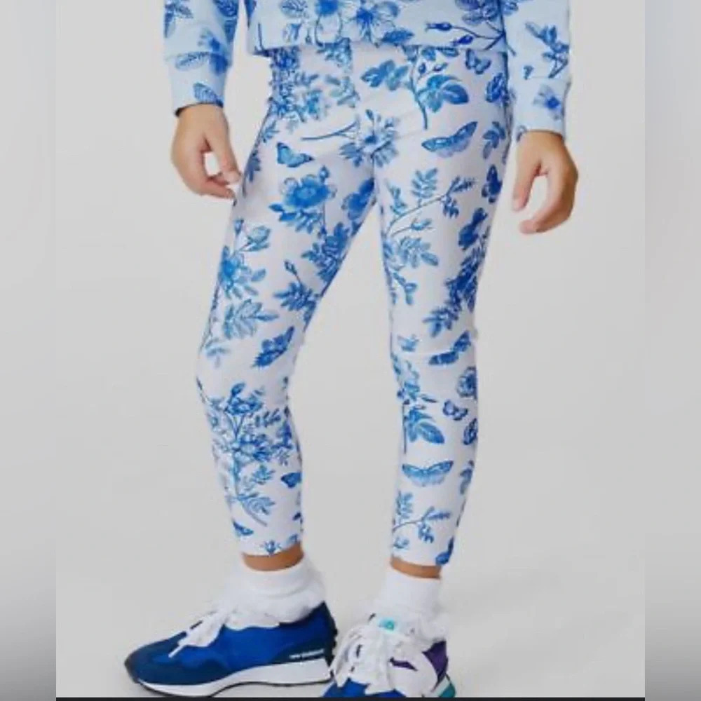Nwt Terez girls white and blue butterflies and flowers leggings 7/8